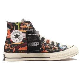 Chuck 70 High „Twisted Resort – UFO Crash Site”