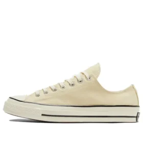 Chuck 70 Low „Banana Cake”