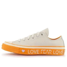Chuck 70 Low „Love Graphic – Cream”