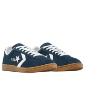 Chuck Taylor All Star Classic Trainer Suede „Navy”