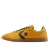 Chuck Taylor All Star Classic Trainer Suede „Yellow”