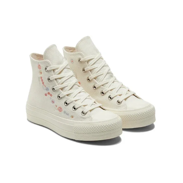 Chuck Taylor All Star Lift Platform „Embroidered Floral – Egret” Chuck Taylor All Star Lift Platform „Embroidered Floral – Egret”
