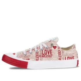 Chuck Taylor All Star Low „Love Fearlessly”