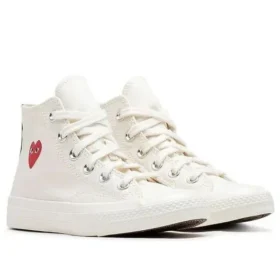 Converse x Comme des Garcons PLAY Single Heart Chuck 70 Hi „Milk”