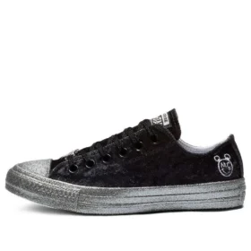 Converse x Miley Cyrus Chuck Taylor All Star Ox „Negru”