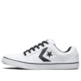 El Distrito 2.0 „White Black”