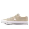 One Star „Cream White”