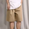 Pantaloni scurți largi cu 5 buzunare, mărimi asiatice „Kaki”