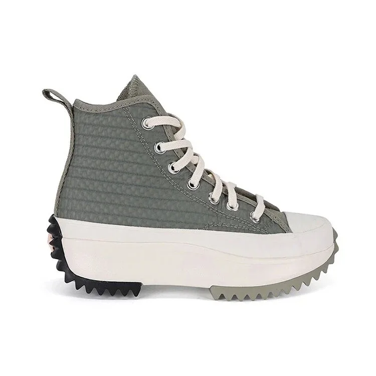 Run Star Hike High „Alt Exploration – Light Field Surplus” Run Star Hike High „Alt Exploration – Light Field Surplus”
