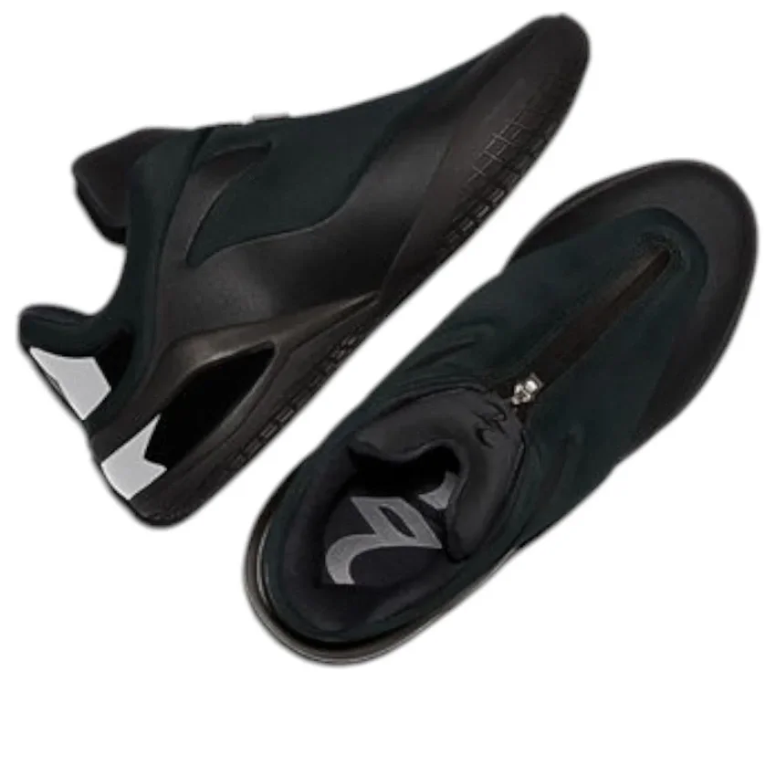 Shai 001 „Charm Black” Shai 001 „Charm Black”