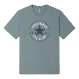 Tricou Go-To Chuck Taylor All Star Patch Logo Standard Fit, mărimi asiatice „Albastru” Tricou Go-To Chuck Taylor All Star Patch Logo Standard Fit, mărimi asiatice „Albastru”